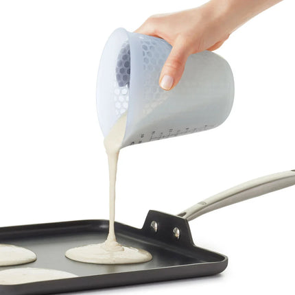 Squeeze and Pour Measuring Cup- 2 Cup