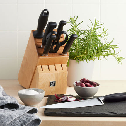 8 Piece, Knife Black Set- Four Star Series