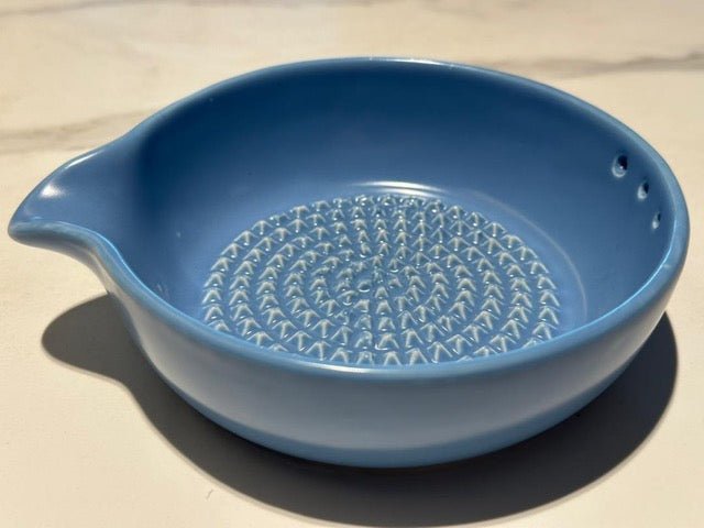 Garlic Grater Bowl with Herb Stripper – Horizon Blue - JustSimcoe.ca