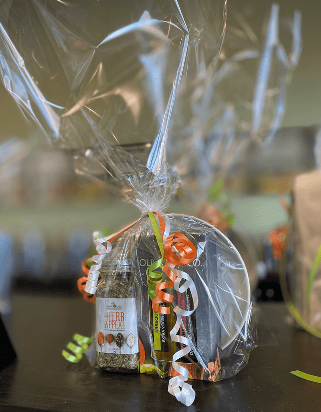 Ideal Bread Dipper Gift Set with Olio di Oliva Dipping Plate - JustSimcoe.ca