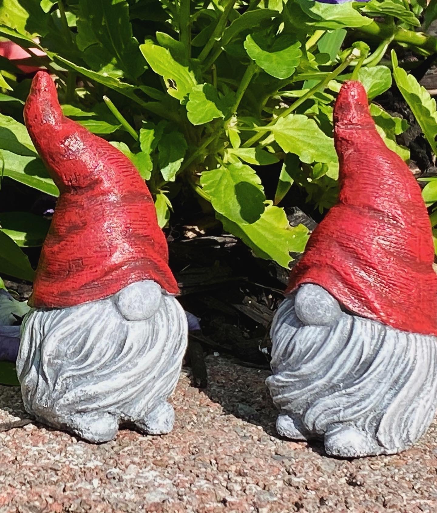 Gnome Statue, Garden Gnome Statue, Gnome Ornament Indoor/Outdoor Small 4 inches (10cm)