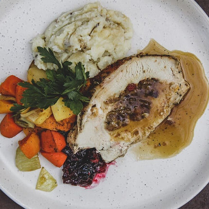 Individual Thanksgiving Sliced Roast Turkey Breast Dinner
