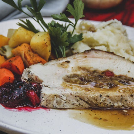 Individual Thanksgiving Sliced Roast Turkey Breast Dinner