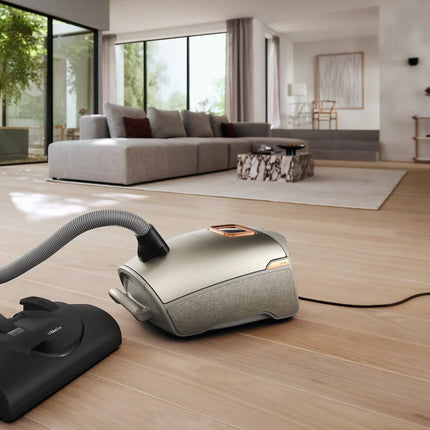 Miele Guard L1 Electro Canister Vacuum - product view 5